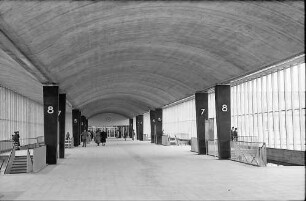Heidelberg: Querhalle im neuen Hauptbahnhof
