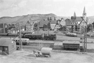 Bau einer bundesbahngerechten Eisenbahnmodell-Anlage durch den Modell-Eisenbahn-Club Karlsruhe