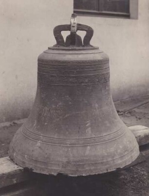 Glocke der reformierten Gemeinde. Gegossen zu Billigheim durch Johann Franz Colas aus Landau 1746