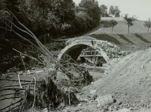 Müglitztal, zerstörte Regenbogenbrücke in Glashütte nach der Unwetterkatastrophe am 8./9. Juli 1927
