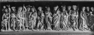 Retabel : Retabel (um 1500). Predella mit den zwölf Aposteln. Oettingen in Bayern, Sankt Leonhardkapelle
