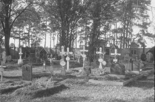 Friedhof in Storcha : Kěrchow w Baćonju.