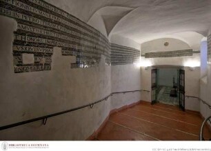 Santa Croce in Gerusalemme, Corridorio della Crypta