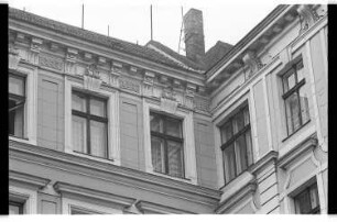 Kleinbildnegativ: Willibald-Alexis-Str. 20, 1976