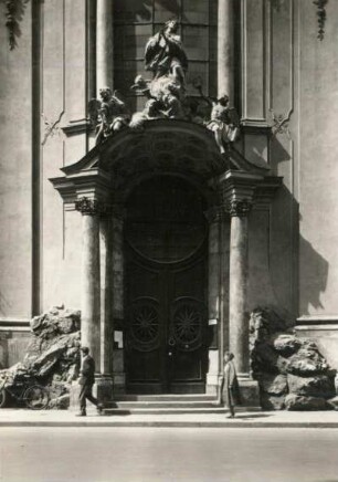 München, Asamkirche, Portal