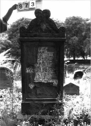 Grabstein 873 (Index: 100099309) Maße HxBxT: 154x55x15 cm: Grabstein 873