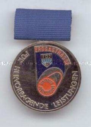 Medaille "Für hervorragende Leistungen an der Erdgastrasse" in Silber, DDR, im Etui