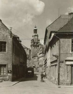 Döbeln, Blick durch die Große Kirchgasse zum Rathaus