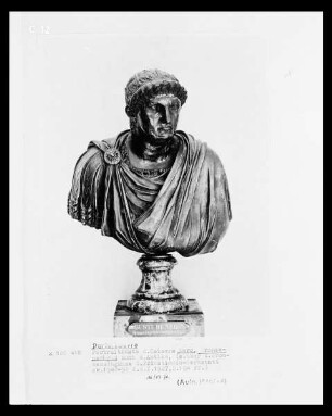 Büste des Nero nach antikem Vorbild