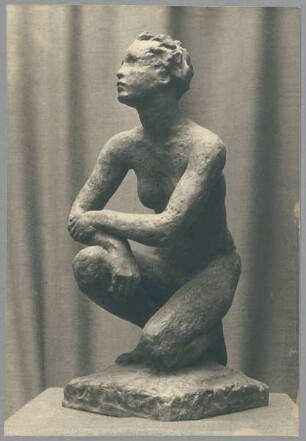 Entwurf Kauernde, 1925/27, Stucco