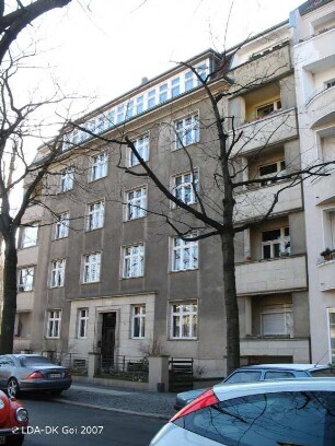 Mietshaus & Garage; Berlin, Charlottenburg-Wilmersdorf