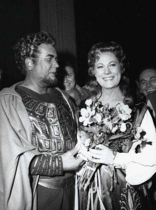 [Renata Tebaldi]