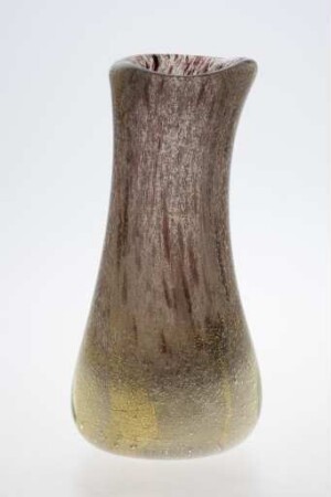Vase mit Bläschen und Blattgold