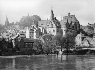 Marburg/Lahn, Universität mit Lahn und Schloss