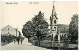 Schwepnitz. Kirche und Schule