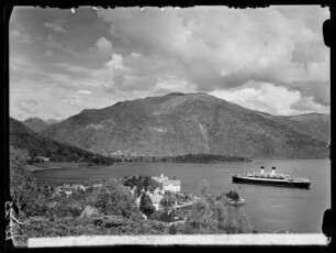 Balholm: Blick auf Ort und Sognefjord