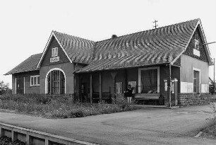 Bahnhof; Dreieich, Am Bahnhof 4