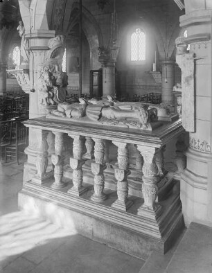 Mausoleum des Jean de Trazegnies (1470-1550, Dekan vom Goldenen Vlies)