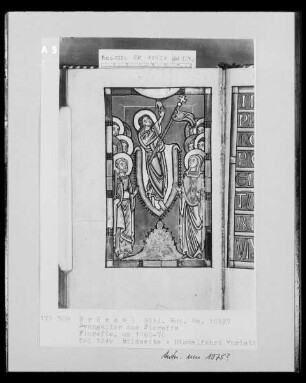 Ms 10527, Evangeliar aus Floreffe, fol. 124v: Himmelfahrt Christi