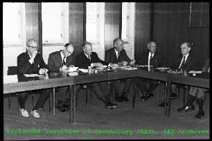 Besuch von Projektvertretern des Southwest Experimental Fast Oxide Reactor (SEFOR) am Kernforschungszentrum Karlsruhe (KfK)