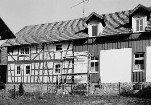 Wohnhaus, Fachwerk; Biebergemünd, Hufeisenstraße 2a