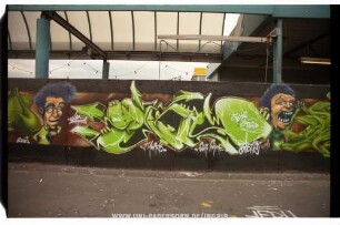 unleserlich | "unleserlich" DENiz BiaS" CP "EsKA CREW | "it MEANS... ...fucK FAME... | 2002