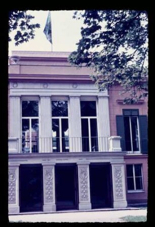 Schloss Glienicke 27.5.54.