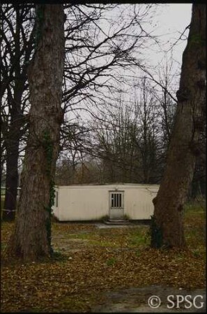 Königs Wusterhausen, Dokumentation zur Wiederherstellung, Baracke im Park.