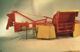Fotografie: Futtererntetechnik, Trommelmähwerk, Mähaufbereiter