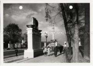 Berlin, Siegessäule, Flaggenschmuck