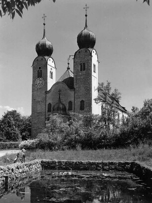 Baumburg (Altenmarkt an der Alz). Augustinerchorherrenstift Kloster Baumburg. Pfarrkirche Sankt Margaretha (Neubau 1755-1758; F. A. Mayr)