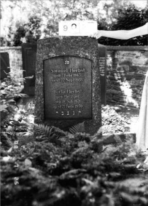 Grabstein 902