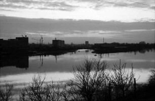 Grenzach: Hafen Birsfelden am Abend