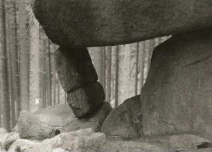 Harz. Okertal. Kästeklippen. Teilaufnahme der Felsgruppe "Mausefalle"