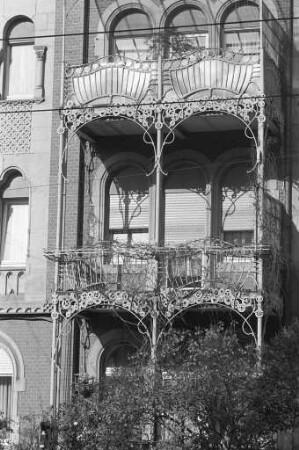Jugendstil am Karl-Wilhelm-Platz