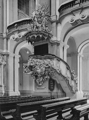 Kanzel der Hofkirche Dresden