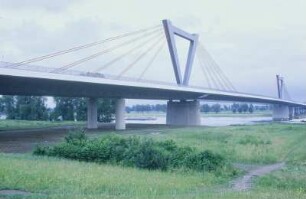 Rheinbrücke Ilverich