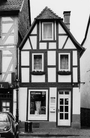 Wohnhaus, Fachwerk; Gelnhausen, Untermarkt 11
