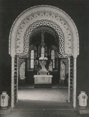 Meißen, Nikolaikirche : Blick in den Altarraum