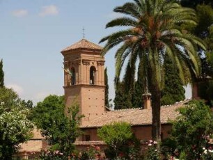 Alhambra: ehemaliges Franziskanerkloster, jetzt Hotelkomplex