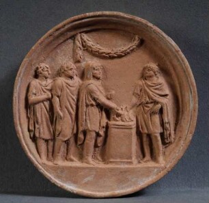 Opfer an Herkules (Herakles), Miniaturkopie eines Reliefs vom Konstantinsbogen
