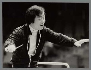 Tadaaki Otaka : Portrait des Dirigenten Tadaaki Otaka mit der Tokyo Philharmonie im Kulturpalast Dresden