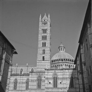 Kathedrale Santa Maria Assunta — Campanile