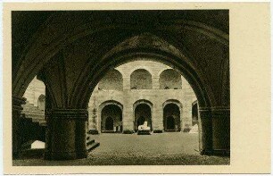 Rodi [Rhodos]. L'Ospedale dei Cavalieri. L'entrata.