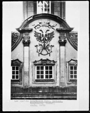Pilaster