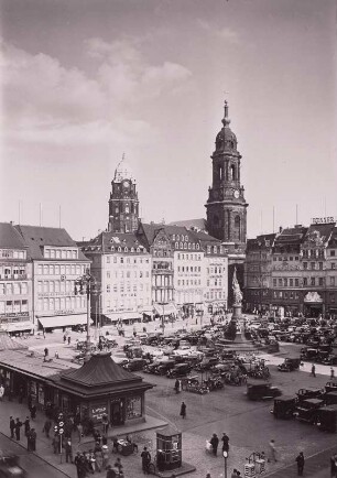 Altmarkt : Altmarkt mit Kreuzkirche und Rathausturm (Neues Rathaus)