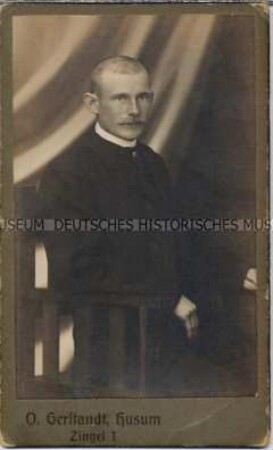 Porträt eines Jungen Mannes