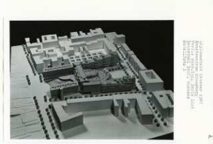 Kunstzentrum, Berlin-Kreuzberg (Diplomarbeit bei Bernhard Hermkes): Modellfoto