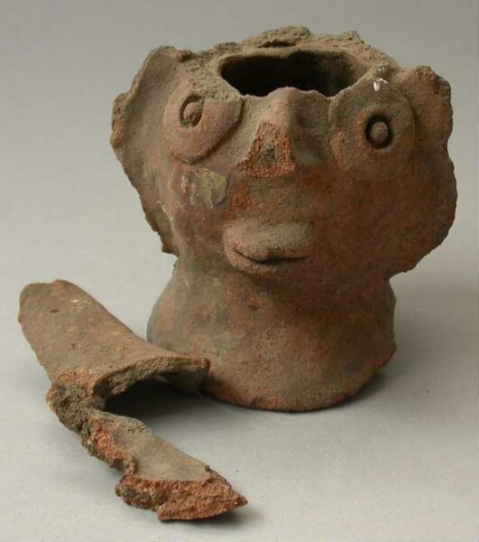 Clay pot (fragment)