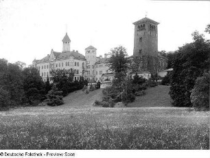 Waldenburg, Schloss